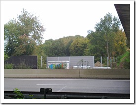 electriciteitscabine E313, getrokken vanaf een favoriete flitsplaats ;-)